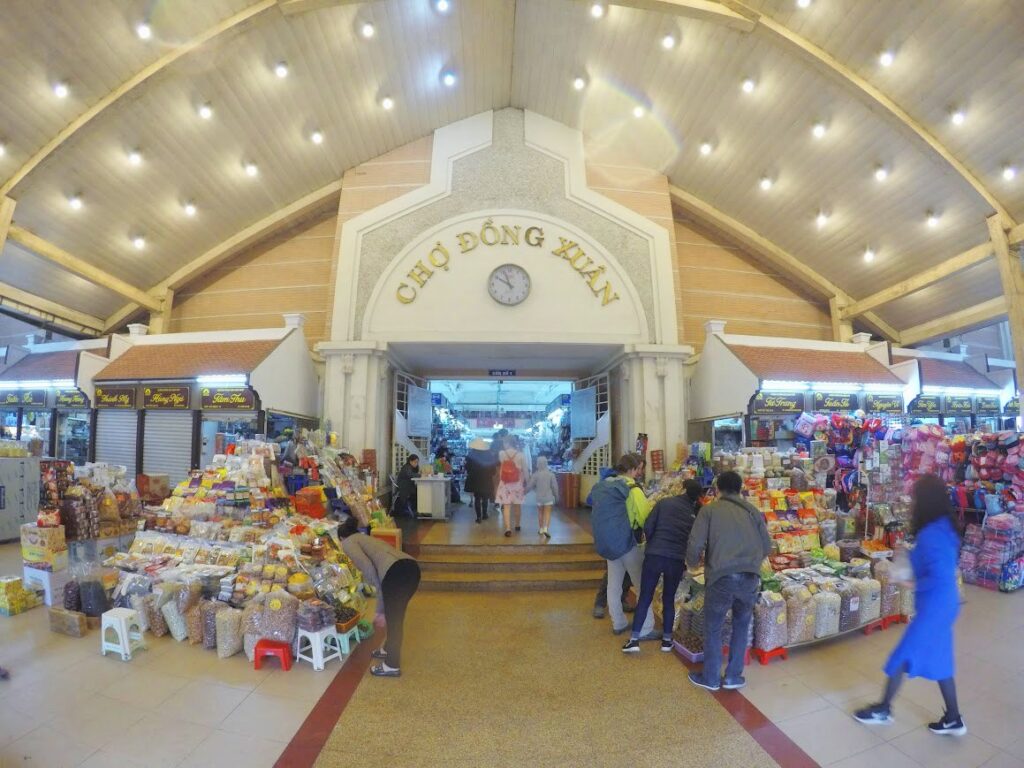 Dong Xuan Market