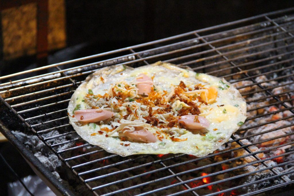 saigon street food tour